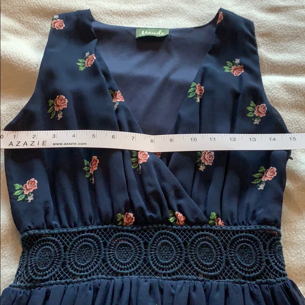 Maude blue floral dress - Picture 10 of 12